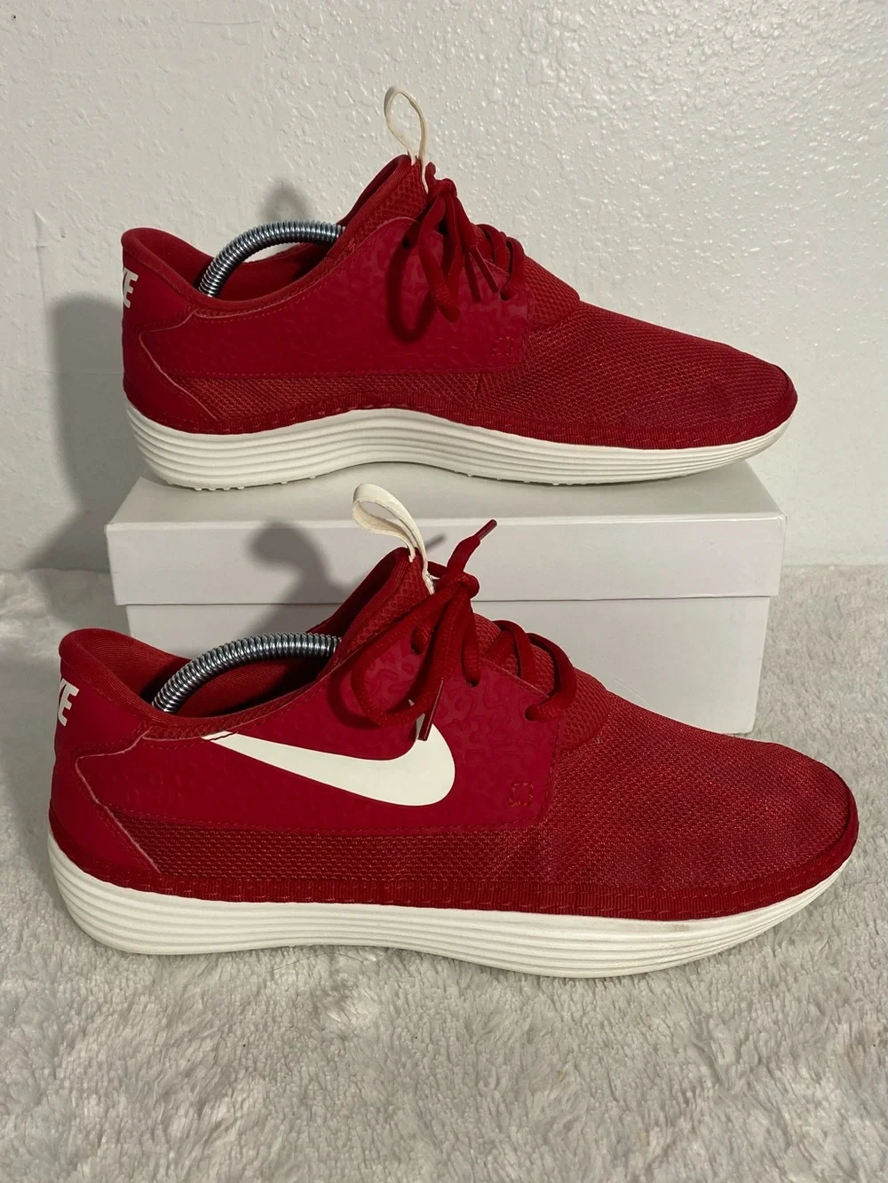 Nike Solarsoft Moccasin Sneakers Men’s Size 10 Red White